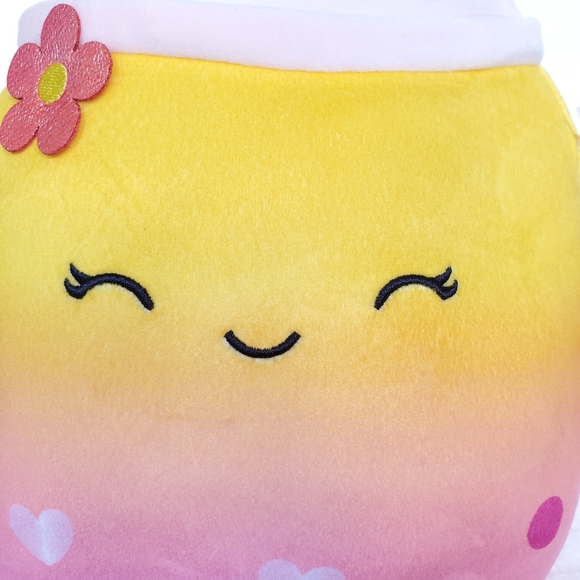 Bergit Squishmallows 8 Inch BNWT Valentines Day Boba Tea Plush Toy - Picture 6 of 7